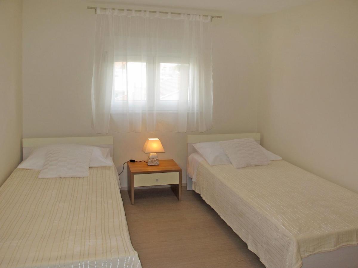 Holiday Home Silvija - Zad107 By Interhome Zadar Bagian luar foto
